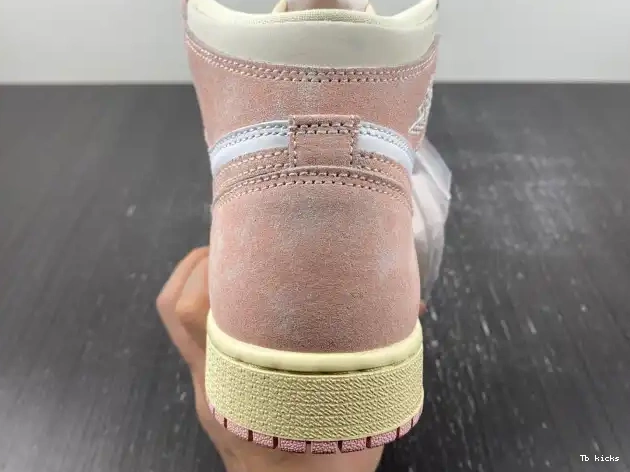 Rep TBK 1 (Women's) Air Jordan OG High Pink FD2596-600 Washed Retro 0422